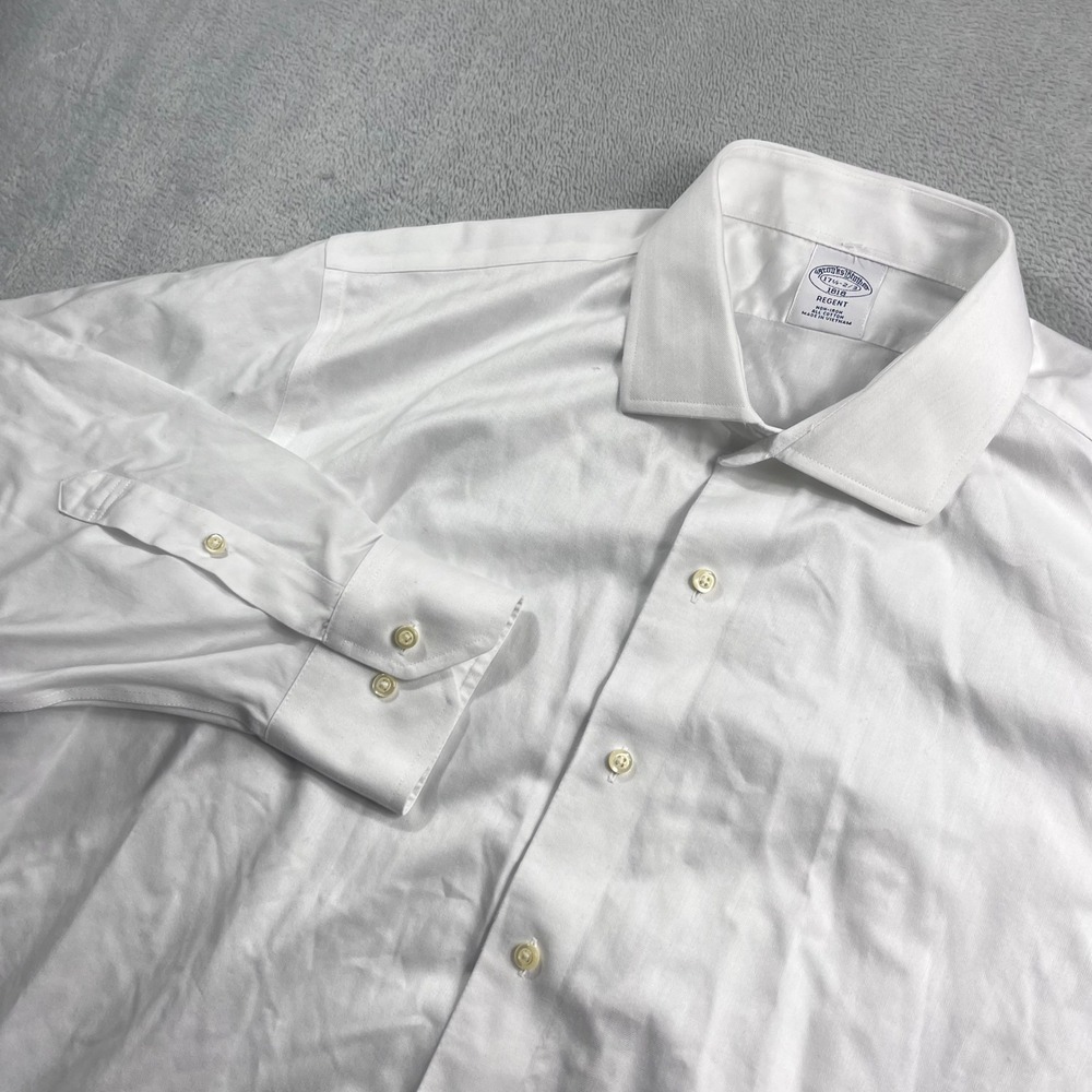 Brooks Brothers 1818 Regent Dress Shirt Mens 17.5 2/3 White Herringbone Non-Iron